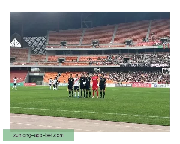 上海赛更达2-1战胜兰州陇原竞技 穆芊羽两次脱手致胜失误成焦点